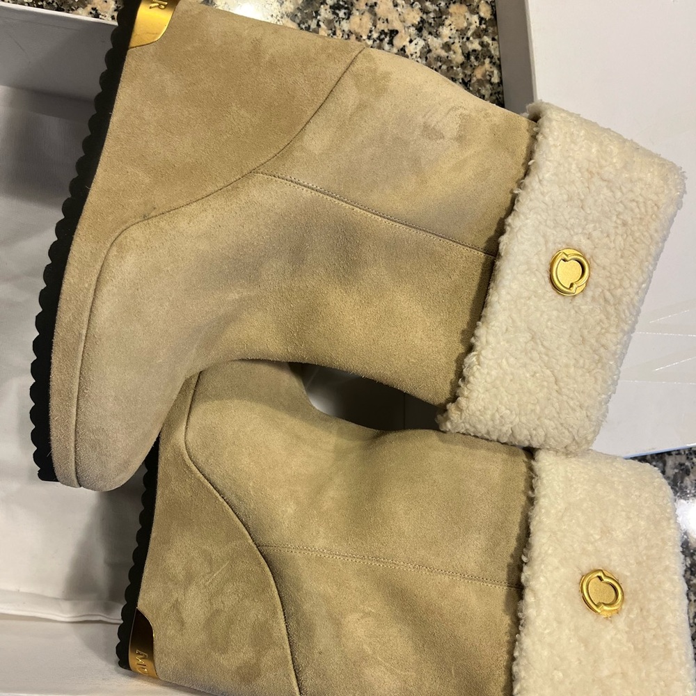 MONCLEAR**BRAND NEW ***closet kept never had a chance to wear (on other sites)